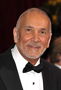 How tall is Frank Langella?